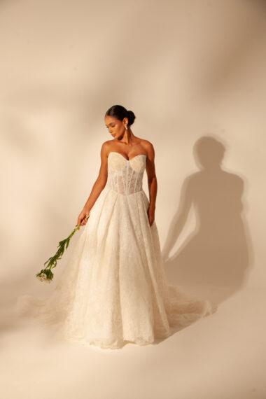 flora frente - vestido de noiva princesa em renda chantilly com cintura basque - atelier white dress
