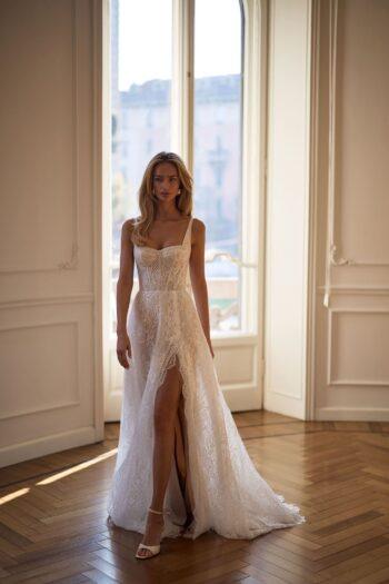 vestido evasê em renda com fenda - atelier white dress