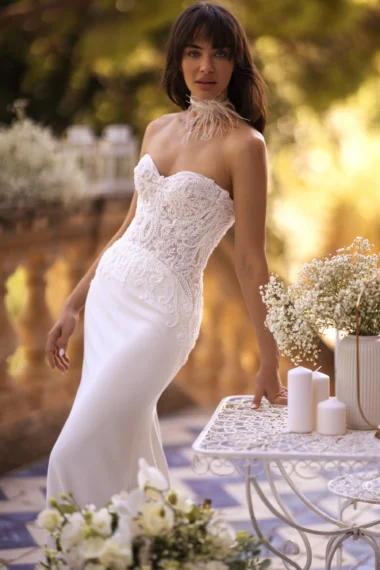 vestido de noiva com renda e crepe