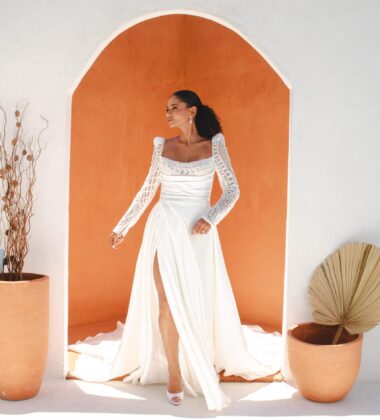 vestido de noiva com renda e cetim 